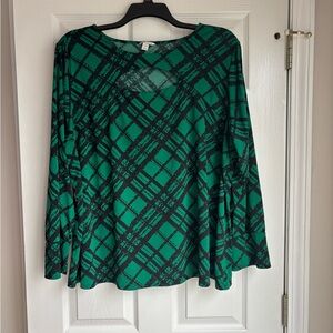 Cato Black and Green Plaid Long Sleeve Top